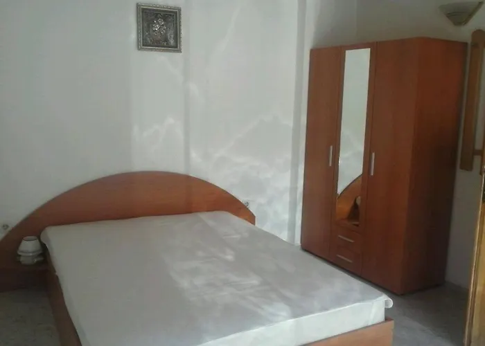 Casa de hóspedes семеен стаси Pomorie